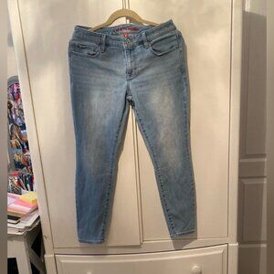 Lucky Jeans "Lizzie" low rise skinny size 10/30